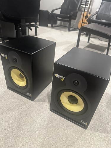 Krk rokit 8 powered - 8,